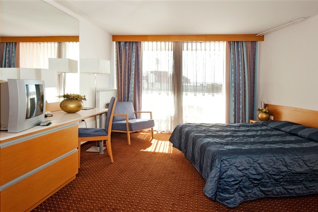 Hotel VILE PARK - pokój - 2+2 STANDARD