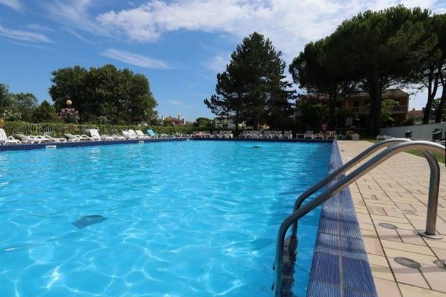 Villaggio DEI FIORI - bazén