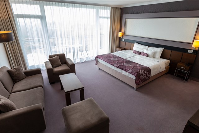 Hotel AQUAWORLD RESORT BUDAPEST - pokój - 2(+2) JUNIOR SUITE