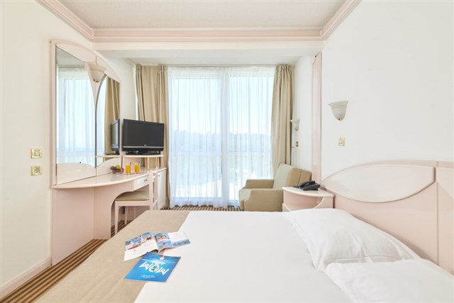 Hotel ZORNA  PLAVA LAGUNA - pokój - 2(+1) M Classic