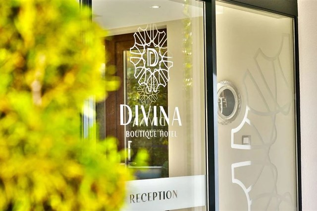 Boutique Hotel DIVINA - 