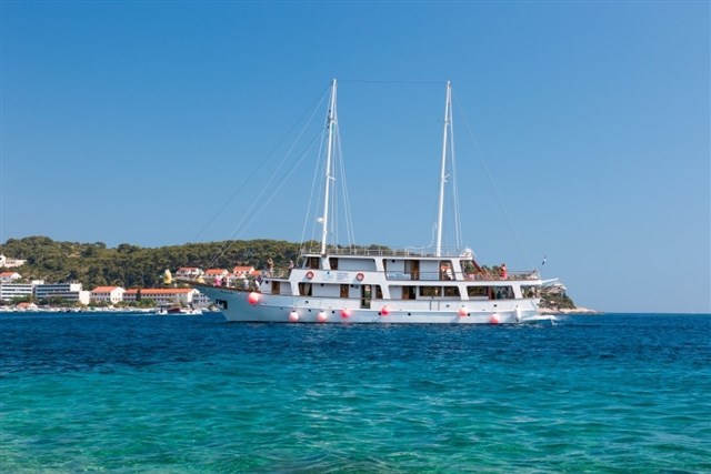 Rejs po Adriatyku - Jacht KL2 - PREMIUM