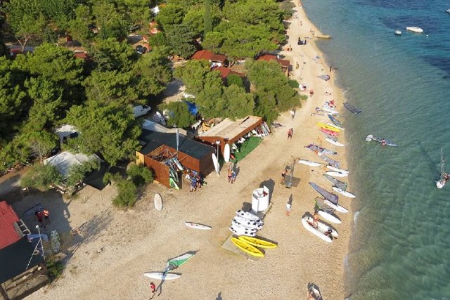 Hotel KOMODOR - Perna, Chorwacja - plaża
