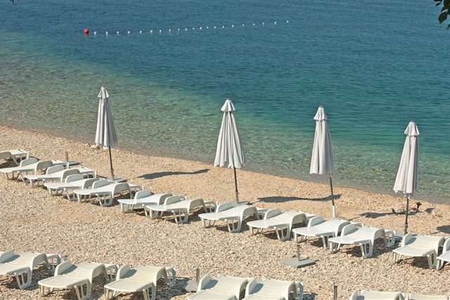 Hotel WYNDHAM GRAND Resort ex. Hotel The View - Novi Vinodolski, Chorwacja - plaża