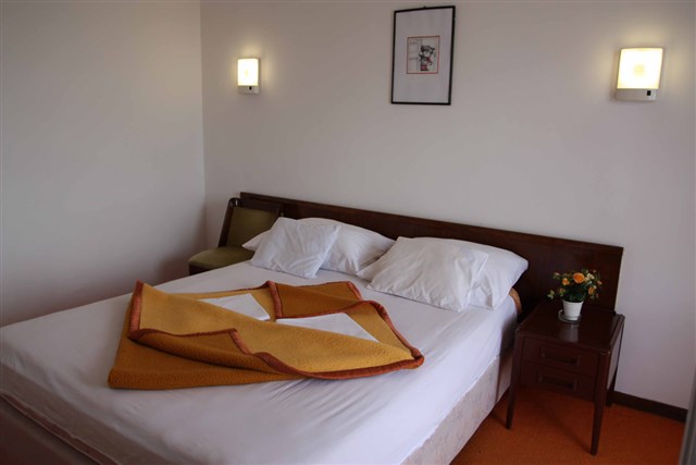 Hotel ALBATROS - pokoj typu Standart v hotelové části B