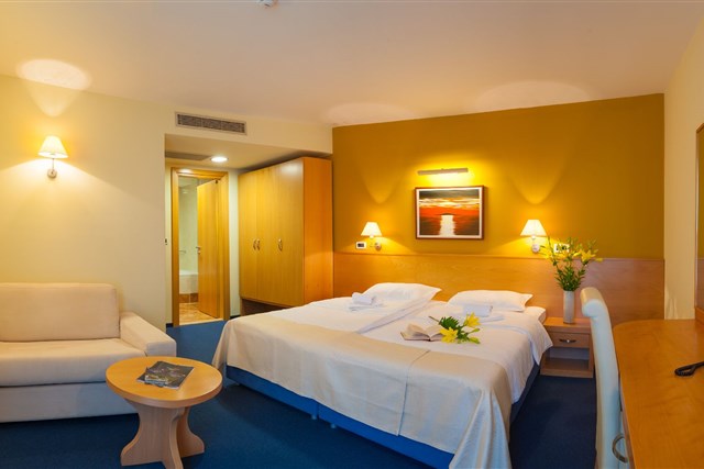 Hotel SAUDADE - pokój - 2(+1) BM STANDARD