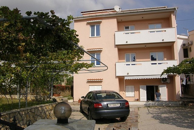 Apartamenty DERENČINOVIĆ LUCIJANA - Apartamenty Derenčinović Lucijana, wyspa Krk, Baška, Chorwacja